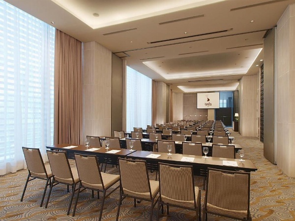 Seda Bonifacio Global City - Multiple Use Hotel image 19